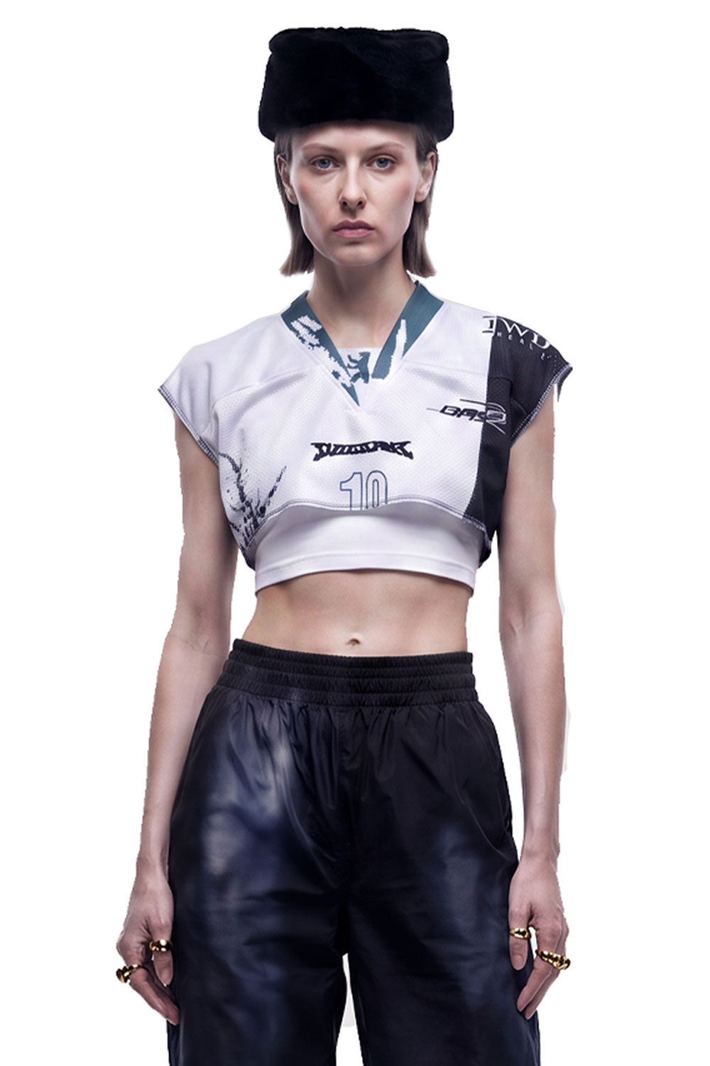 Asymmetric Defender Top